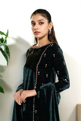 Olivia: Green Velvet Long Dress - 458